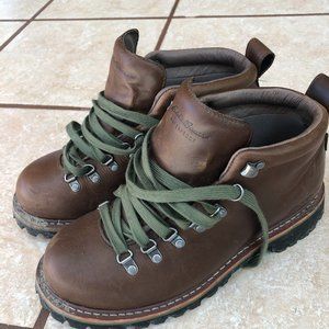 Eddie Bauer Men's K-6 Hiking Boot